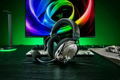 Razer Blackshark V3 Pro Niko Edition Headset Wired & Wireless Head-band Gaming USB Type-C Bluetooth Grey