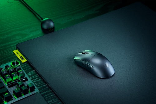 Razer Viper V4 Pro mouse Gaming Right-hand RF Wireless + USB Type-C Optical 50000 DPI