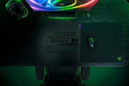 Razer Gigantus V2 Pro Gaming mouse pad Black