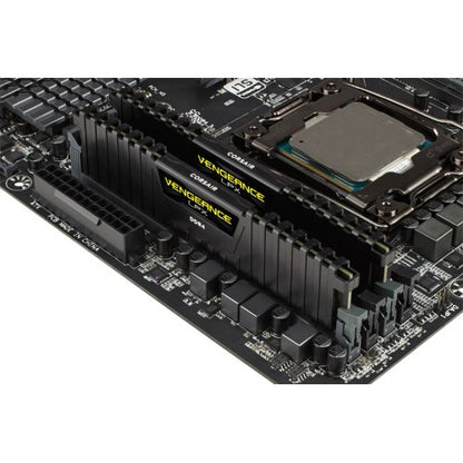 Corsair CM4X8GD3200C16K2E memory module 16 GB 1 x 16 GB DDR4 3200 MT/s 288-pin DIMM